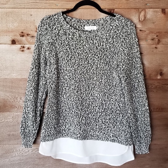 Calvin Klein Sweaters - Calvin Klein Sweater with Shirt tail